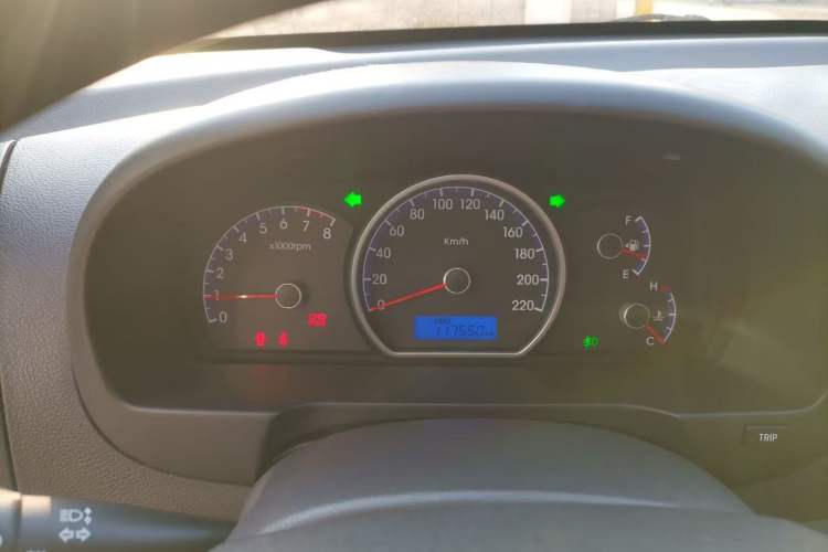 Used Hyundai Celesta 2015 1.6L Manual Comfort Model
