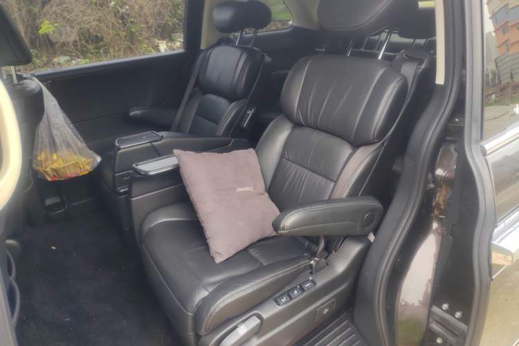 Used Honda Elysion 2016 2.4L Luxury Edition Left Rear Seat