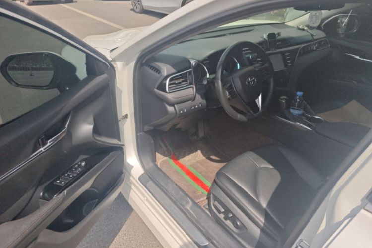 Used Toyota Camry 2018 2.0G Luxury Edition