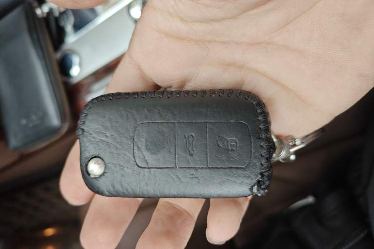 Used Volkswagen Phaeton 2011 3.6L V6 5-Seater Extended Comfort Version