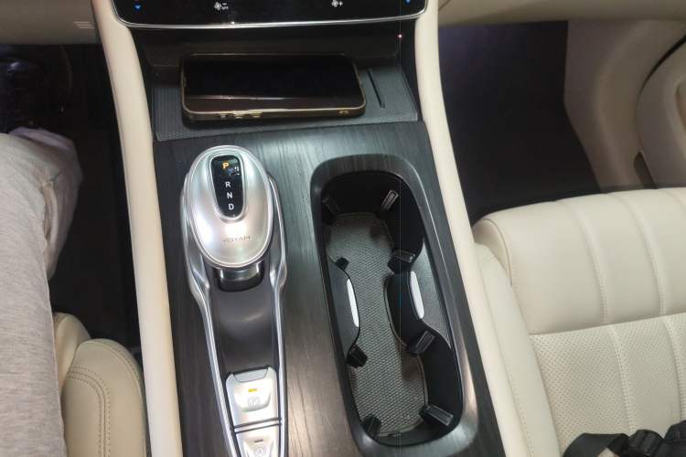 Used VOYAH Dream 2022 Low-Carbon Edition Plus Intelligent Driving Package
