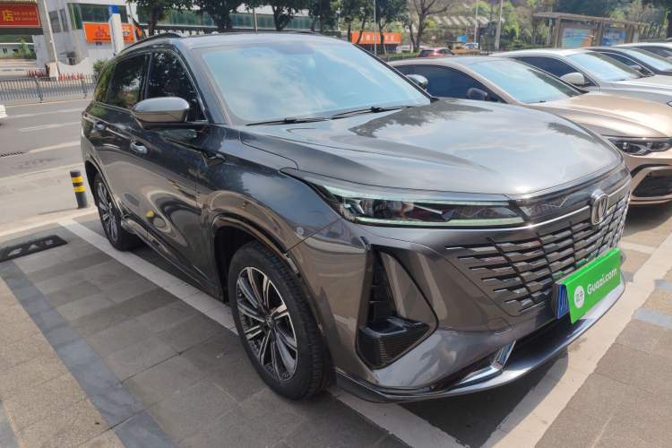 Used CHANGAN CS75 PLUS 2023 3rd Generation 1.5T Automatic Prestige Model Exterior 1