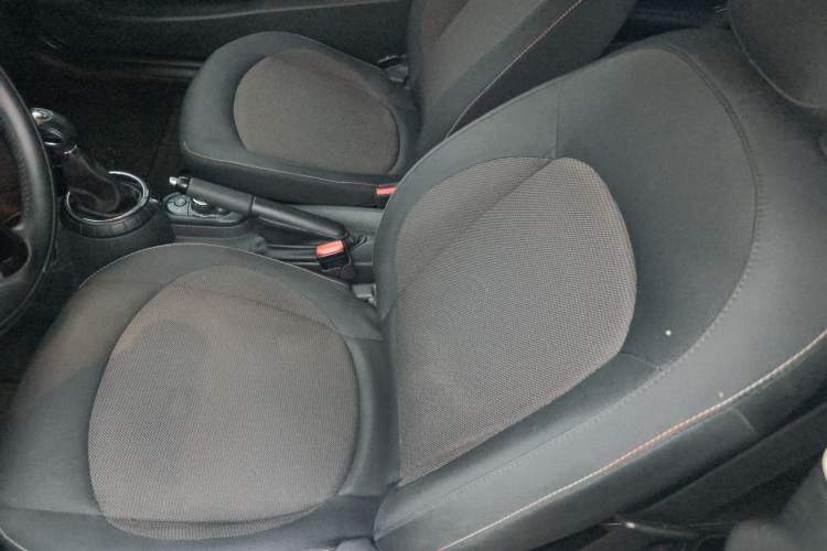 Used MINI MINI 2014 1.5T COOPER Fun
