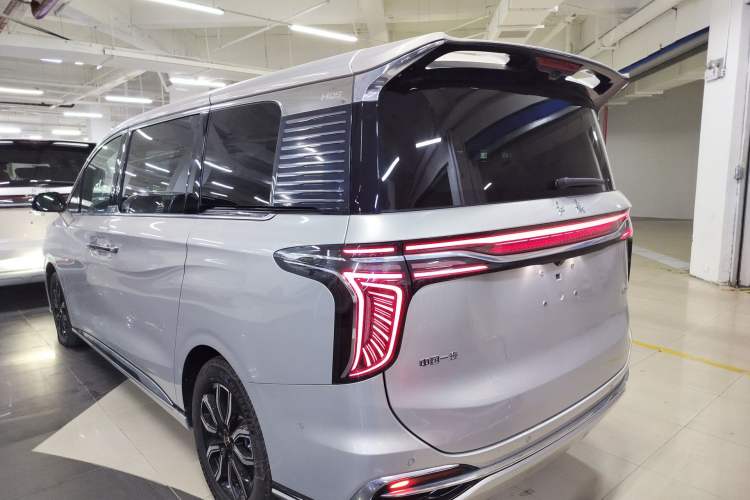 Used Hongqi HQ9 2023 2.0T Smart Connect Flagship Edition
