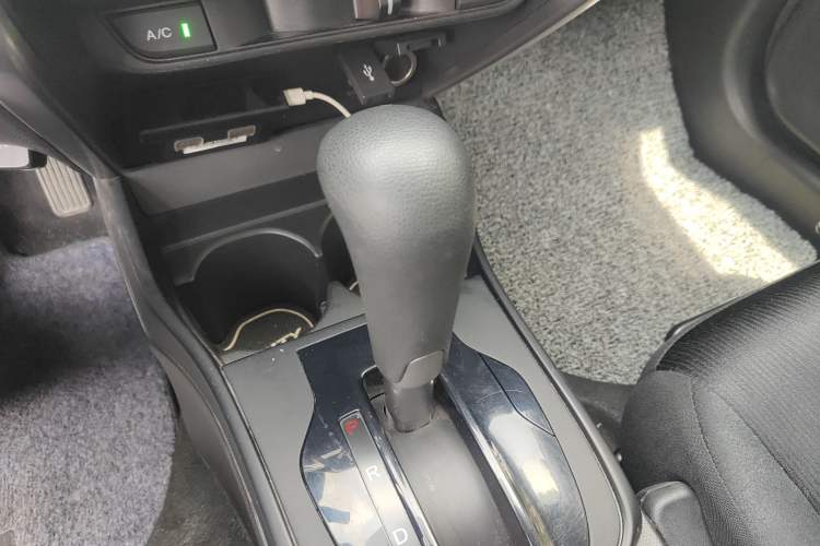 Used Honda City 2017 1.5L CVT Elite Edition Gear Lever