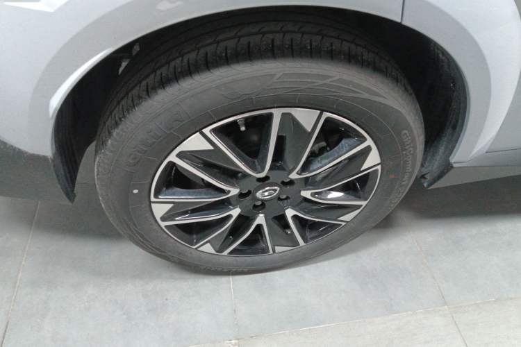 Used GAC Trumpchi GS4 2024 MAX 1.5T Flagship Edition Right Rear Wheel Hub