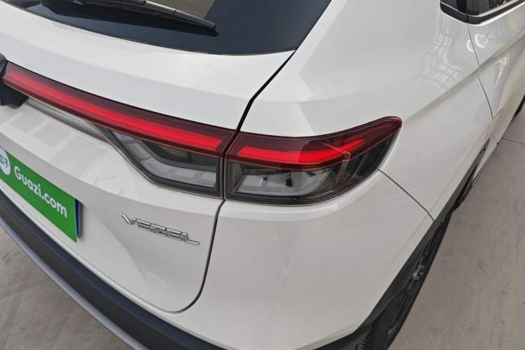 Used Honda Vezel 2023 1.5L CVT Tech Edition
