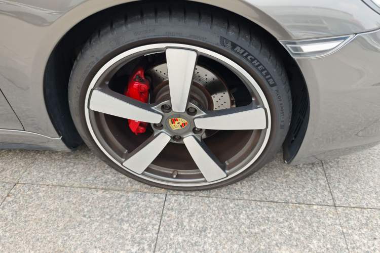 Used Porsche 911 2015 Carrera 4 3.4L Style Edition
