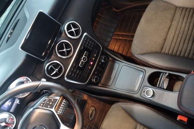 Used Mercedes-Benz A-Class 2015 A 200 Sport Edition Audio And AC Panel