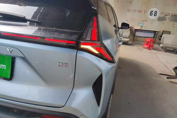 Used Geely Auto Emgrand X7 Sport 2024 1.5TD Dragon Edition Right Rear Taillight