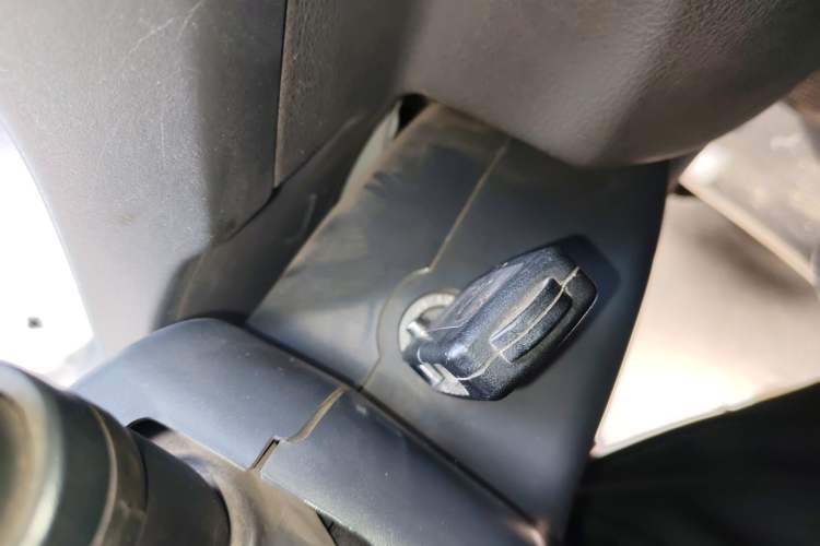 Used Iveco Power Daily 2013 2.5T-A37 Dual-Purpose High-Roof Van