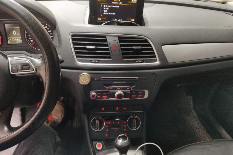 Used Audi Q3 2016 35 TFSI Fashion Model
