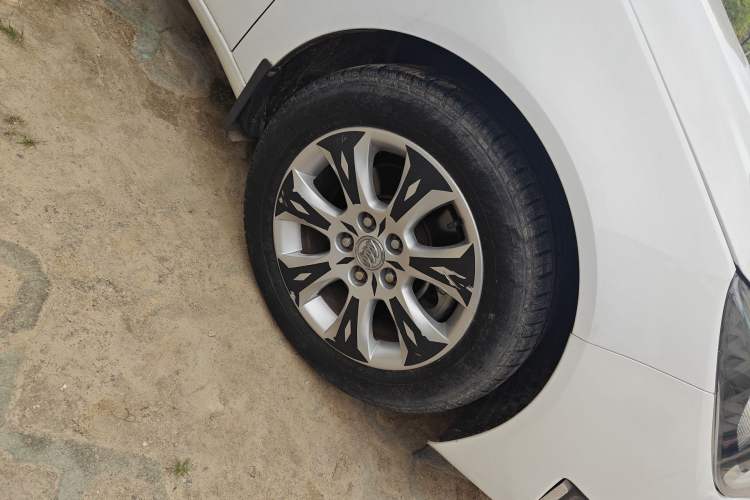 Used Buick Regal 2015 1.6T Leading Technology Model
