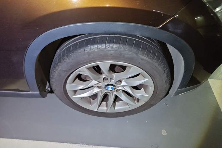 Used BMW X1 2014 sDrive18i Leading Model