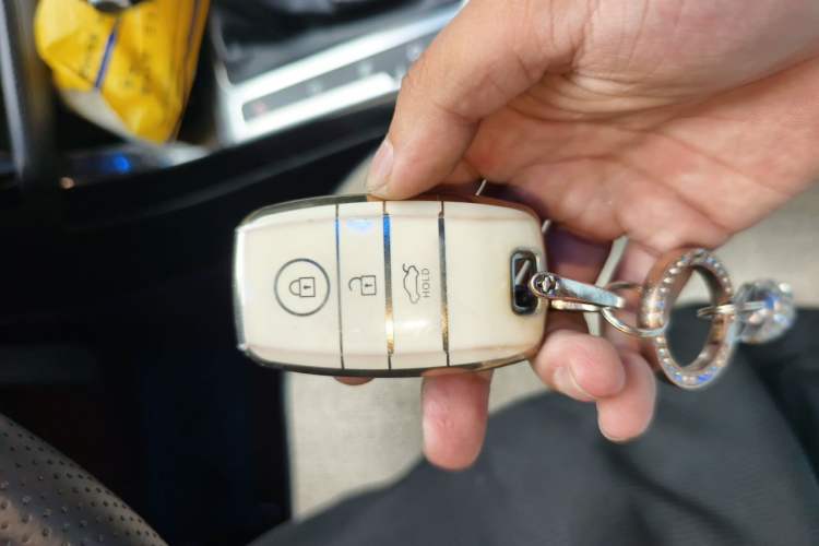 Used Kia K5 2014 2.0L Automatic LUXURY