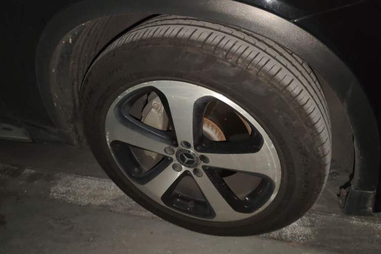 Used Mercedes-Benz GLC 2019 GLC 260 4MATIC Luxury Model