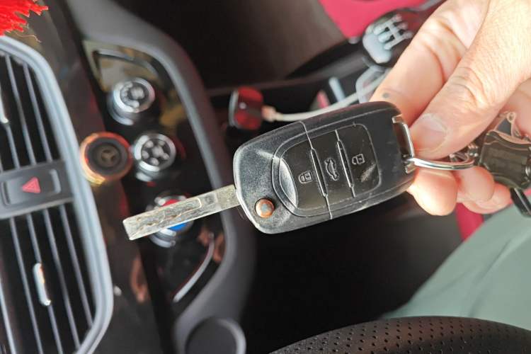 Used Baojun 310 2016 1.2L Manual Luxury Model