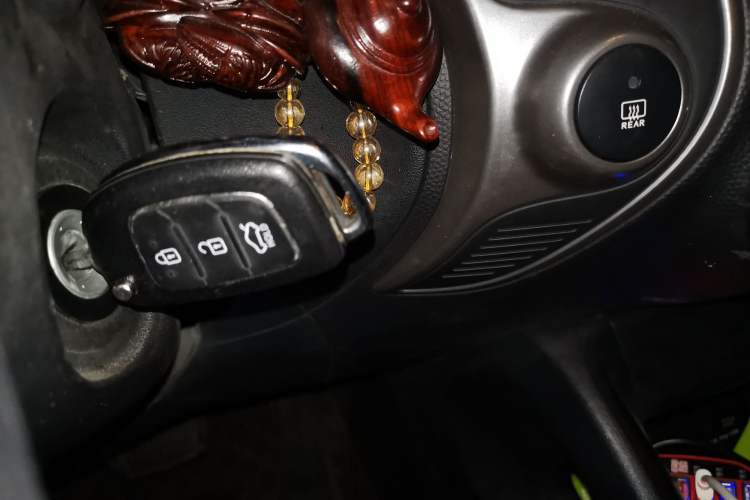 Used Hyundai ix35 2015 2.0L Automatic 2WD Comfort Edition China IV Standard