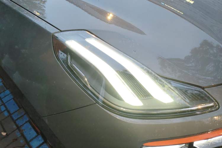 Used Lynk & Co 06 2020 1.5T YAO Halo Right Front Headlight