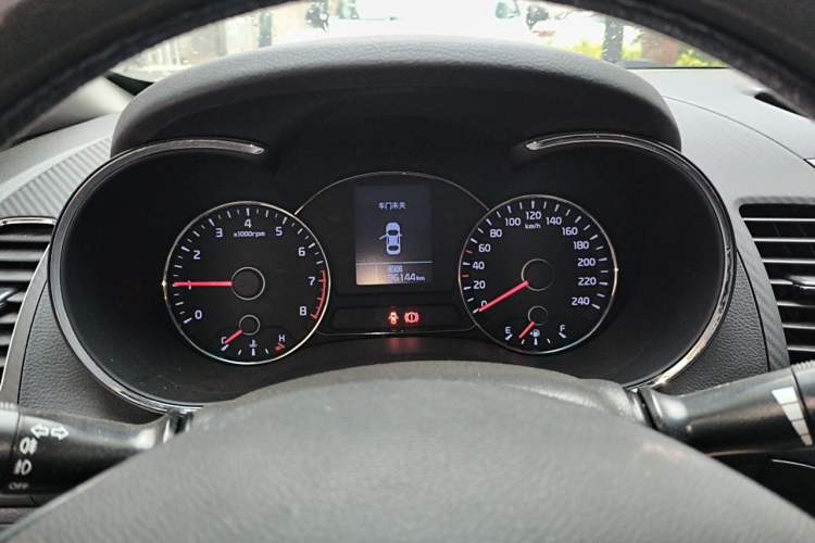 Used Kia K3 2015 1.6L Manual GL
