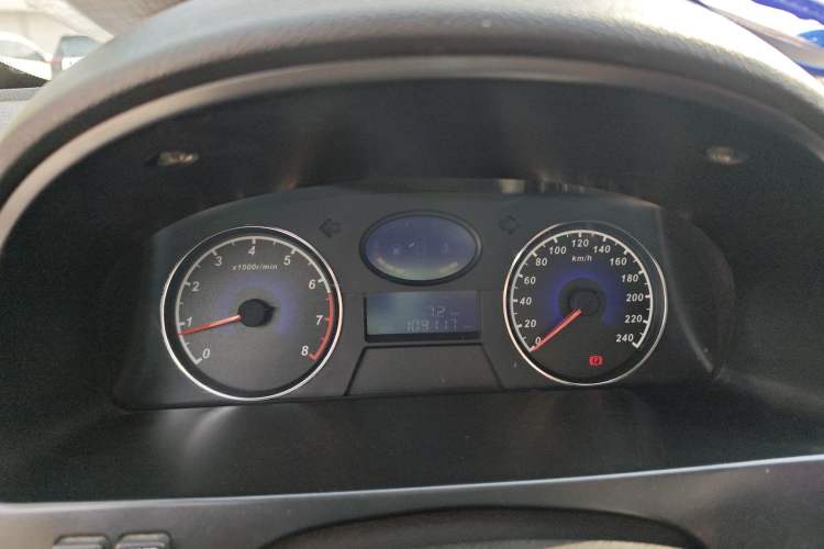 Used Geely Auto Classic Emgrand 2012 Hatchback 1.5L Manual Chao Yue Huimin Model