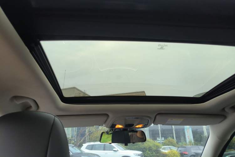 Used Jeep Cherokee 2017 2.0L Superior Edition