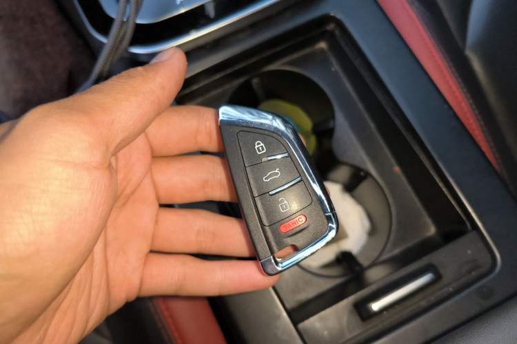 Used Dongfeng Aeolus Yixuan GS 2020 230T Automatic Black Samurai Edition