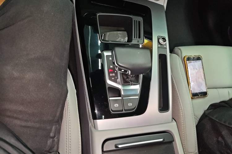 Used Audi Q5L Sportback 2022 40 TFSI Fashion Model