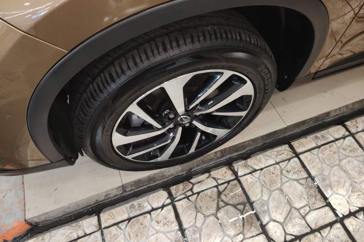 Used GAC Group Qizhi PHEV 2019 1.5L Smart Connect Luxury Edition
