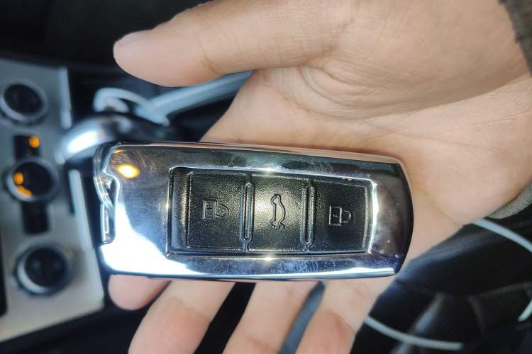 Used Volkswagen Magotan 2012 Travel Edition 2.0 TSI Luxury Version