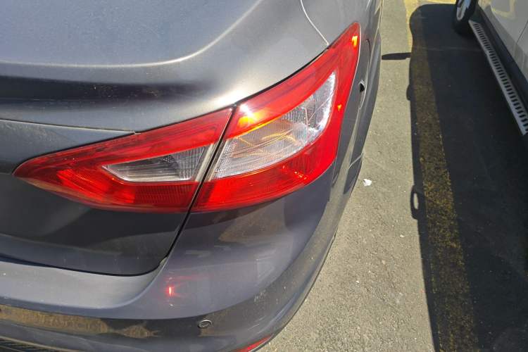 Used Ford Focus 2012 Sedan 1.6L Automatic Comfort Model