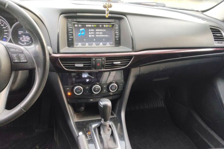 Used Mazda Atenza 2015 2.0L Blue Sky Luxury Edition