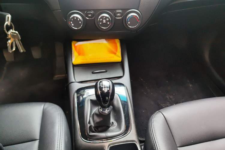 Used Kia K3 2016 1.6L Manual GLS

