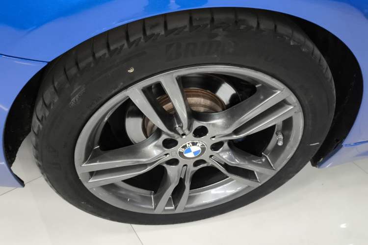 Used BMW 4 Series 2014 420i Convertible Design Line Package
