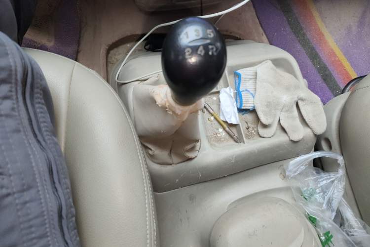 Used JAC Group Refine 2011 2.4L Colorful Journey Gasoline Standard Edition HFC4GA1-C