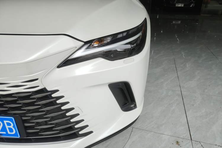 Used Lexus RX 2023 350h Two-Wheel Drive Comfort Edition