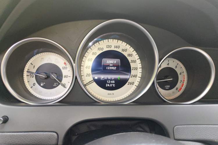 Used Mercedes-Benz C-Class 2013 C 260 CGI Fashion Model
