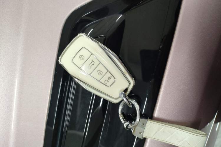 Used Geely Auto icon 2023 1.5TD Chocolate Luxe Edition