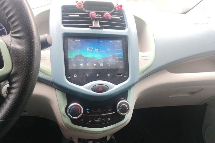 Used CHANGAN OSHAN Benni E-Star 2021 National Edition Colorful Version Lithium Iron Phosphate (31.86 kWh) Audio And AC Panel