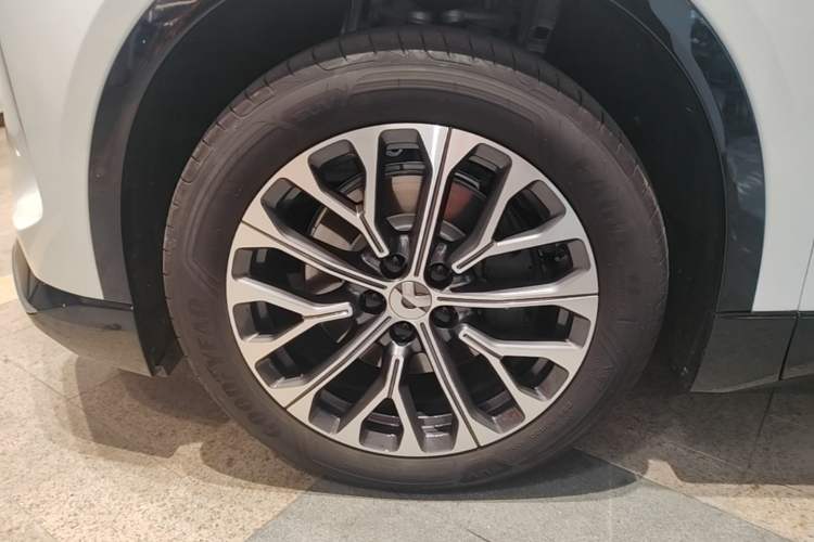 Used Nio ES6 2025 75 kWh
