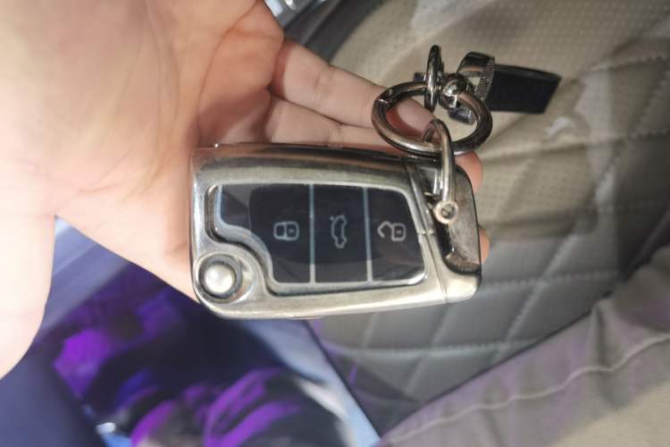 Used Volkswagen Tharu 2023 300TSI Two-Wheel-Drive Full Moon Edition Vehicle Key