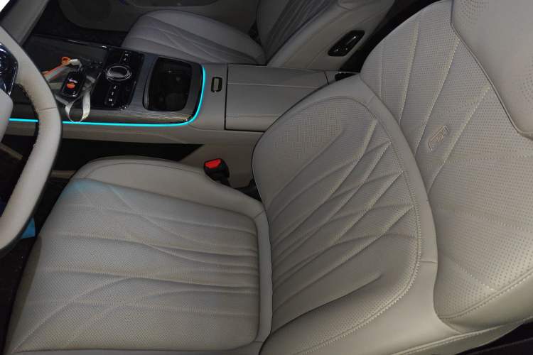 Used Geely Galaxy Galaxy 8 2025 130km EM-i Deluxe Edition