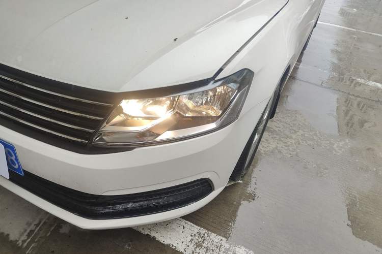 Used Volkswagen Lavida 2017 1.6L Automatic Fashion Edition
