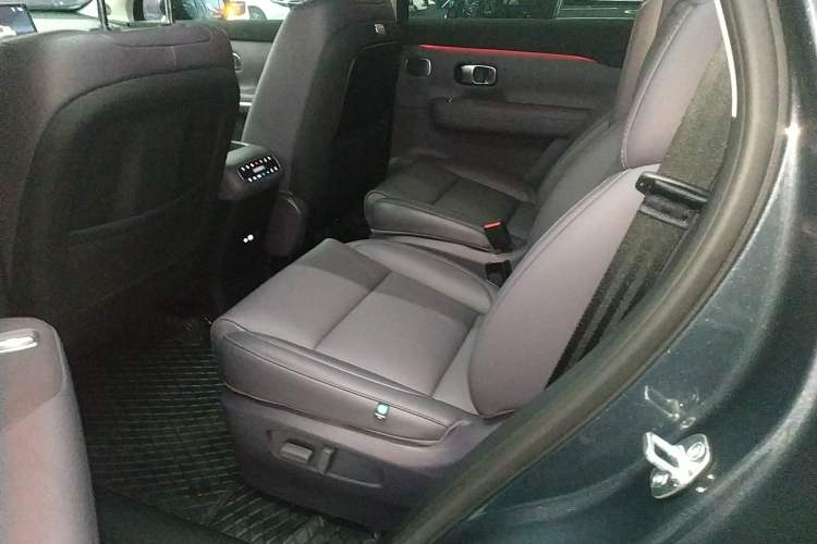 Used Leapmotor C16 2024 All-Electric 520 LiDAR Edition