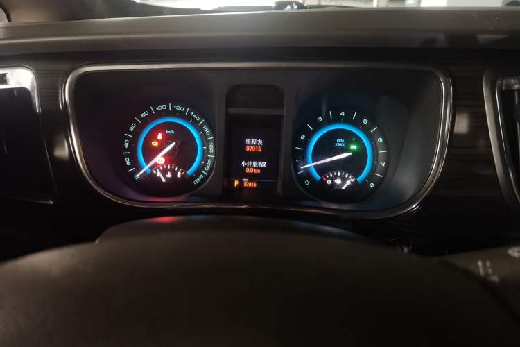 Used Buick GL8 2011 3.0L GT Luxury Business Haoya Edition
