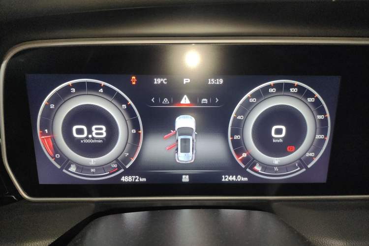 Used Hongqi HS5 2022 Revised Version 2.0T Smart Connect Flagship Edition
