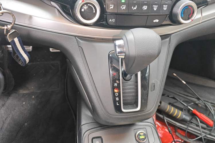 Used Honda CR-V 2016 2.0L Two-Wheel Drive Classic Edition
