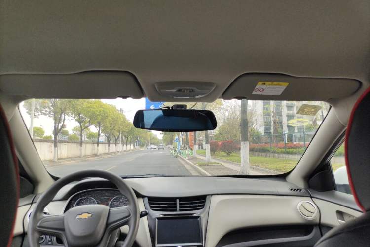 Used Chevrolet Sail 2015 Sail 3 1.3L AMT Ideal Edition Headliner