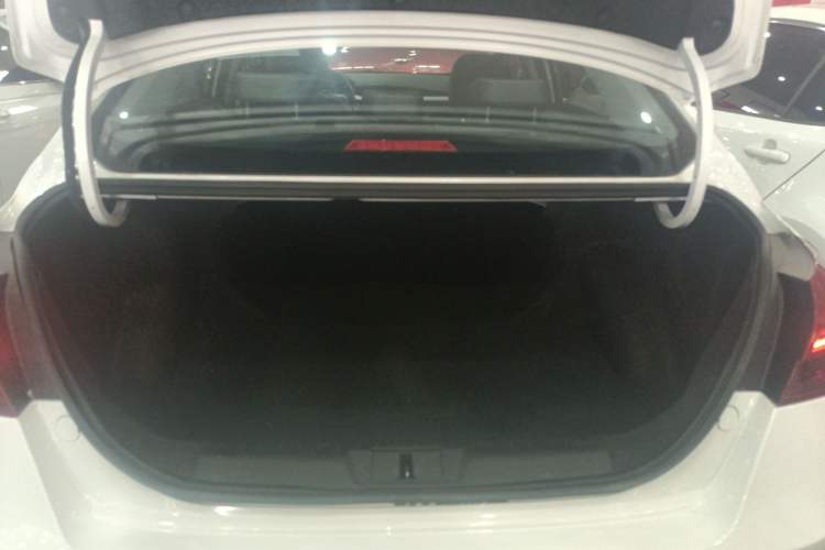 Used Geely Auto Emgrand 2020 1.5L CVT Upward Version