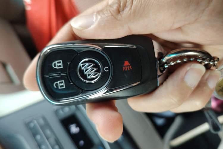 Used Buick GL8 2017 ES 28T Comfort Model China V Standard